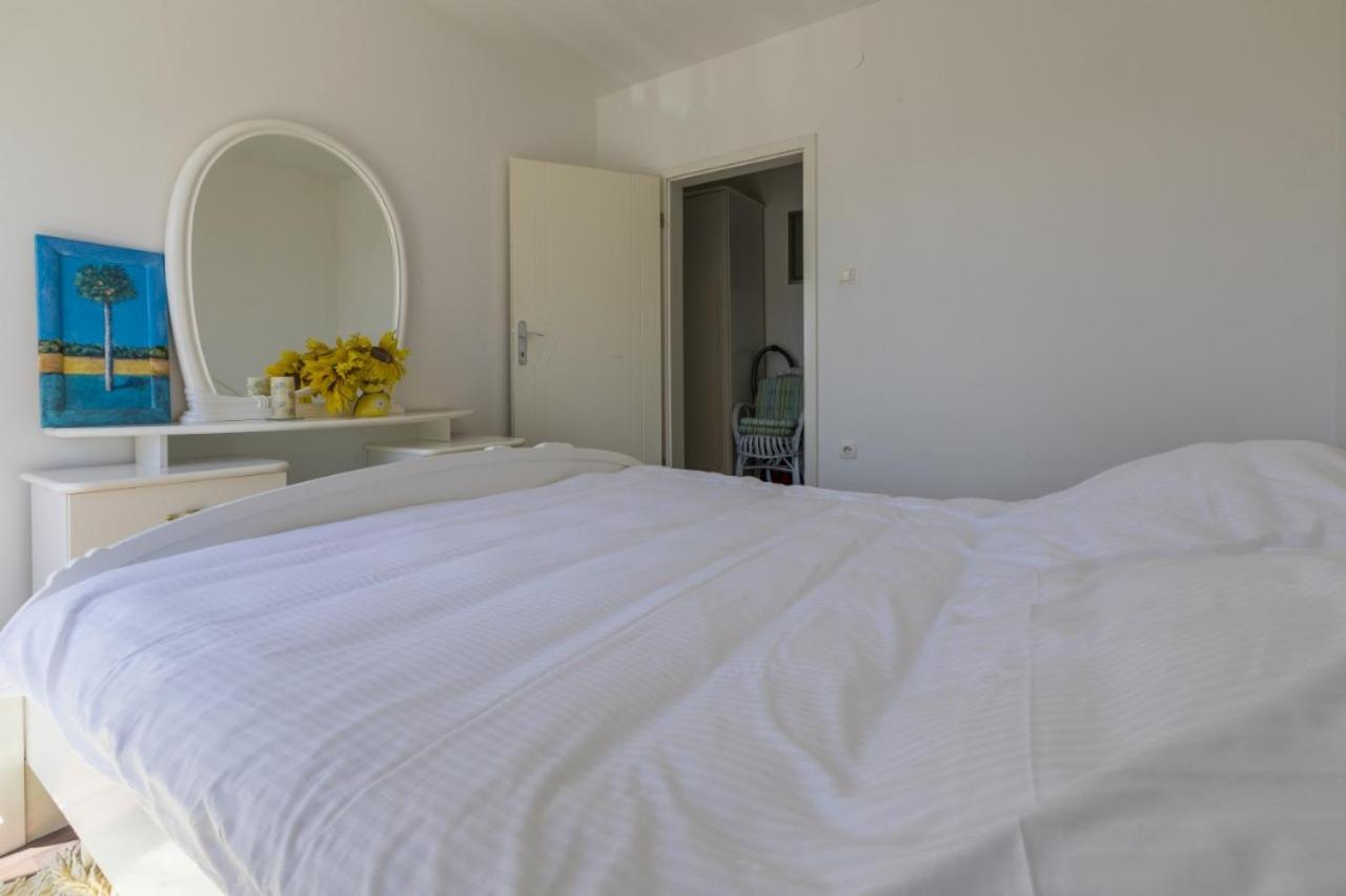 Seaview Apartment Crikvenica Exterior foto